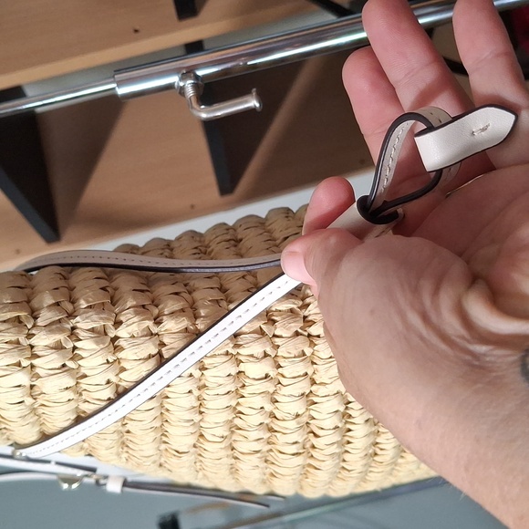 Kate Spade Tan and Cream Woven Tote - Picture 13 of 13